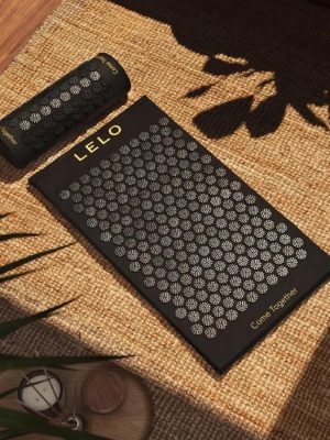 Lelo | Relax Body Mat : Black